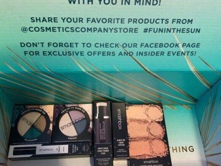 Smashbox Fun in the Sun 7 Piece Cosmetics Bundle on Sale