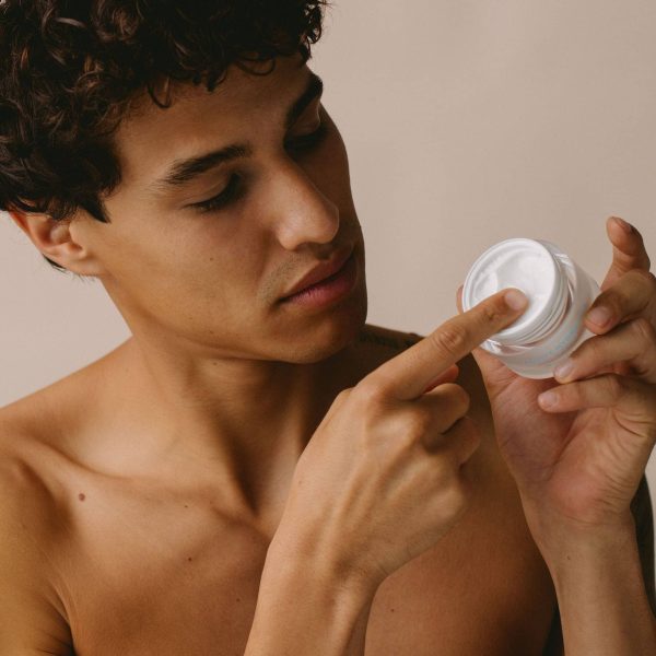 Multi-Active Hydrating Night Cream Supply